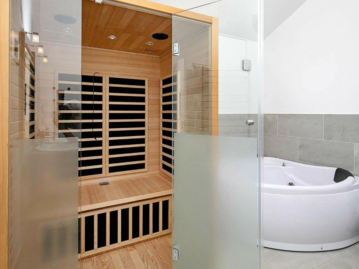 6 Person Holiday Home In L Kken Løkken Zimmer foto